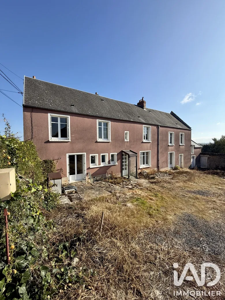 Maison 7 pièces 153 m² · à Laize-Clinchamps · 153 m² · 250 000 €
