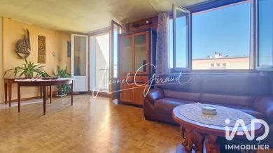 Apartment in Seyssinet-Pariset (38170)
