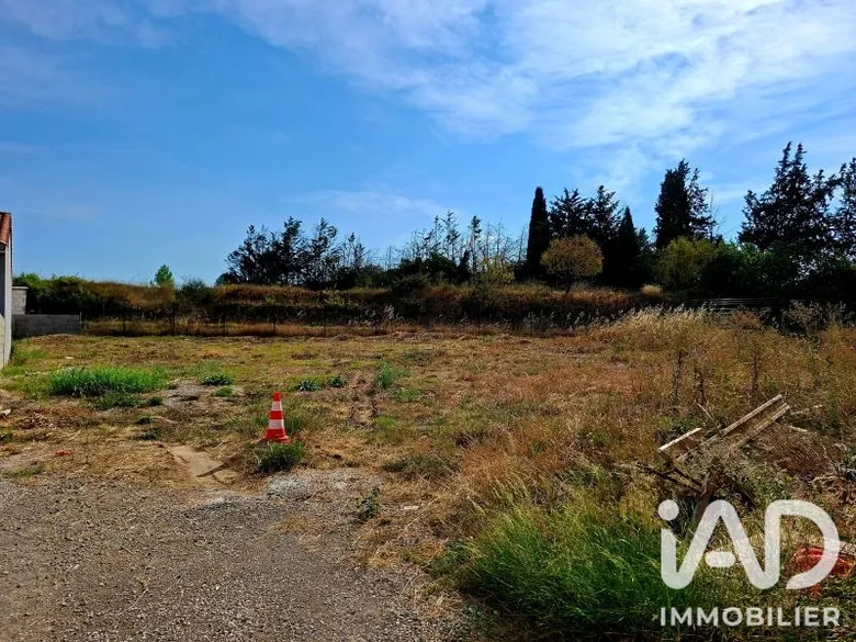 Terrain à bâtir à Montagnac (34530) · 124 000 €
