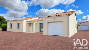 Maison traditionnelle à Doix lès Fontaines (85200)