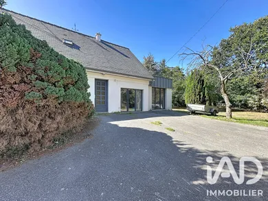 Maison à Châteaugiron (35410)