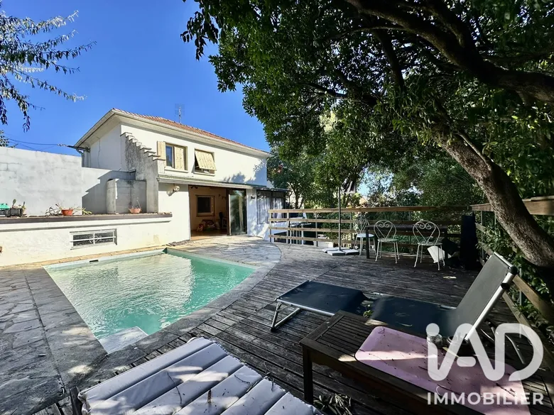 Maison 6 pièces 117 m² · à Nîmes · 117 m² · 319 000 €