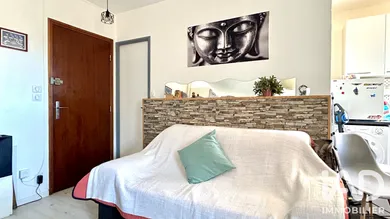 Apartment in La Londe-les-Maures (83250)