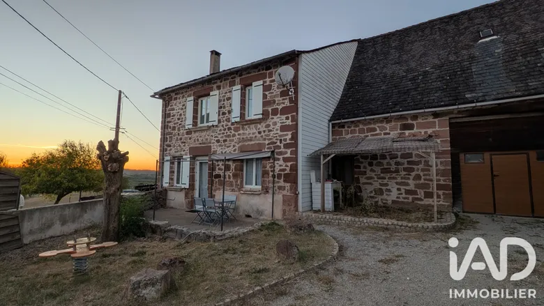 Maison 4 pièces 126 m² · à Saint-Bonnet-la-Rivière · 126 m² · 174 500 €
