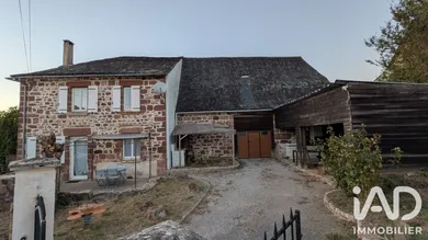 Maison à Saint-Bonnet-la-Rivière (19130)