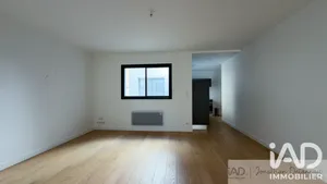 Apartment in Bordeaux (33000)