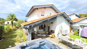 Maison à Bassussarry (64200)