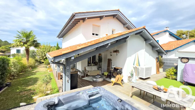 Maison 4 pièces 120 m² · à Bassussarry · 120 m² · 775 000 €