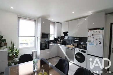 Appartement à VIGNEUX SUR SEINE (91270)