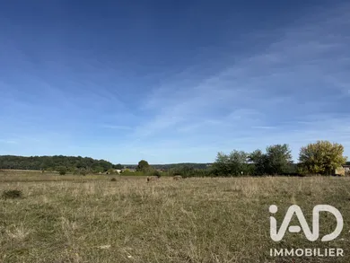 Terrain à Lanquais (24150)