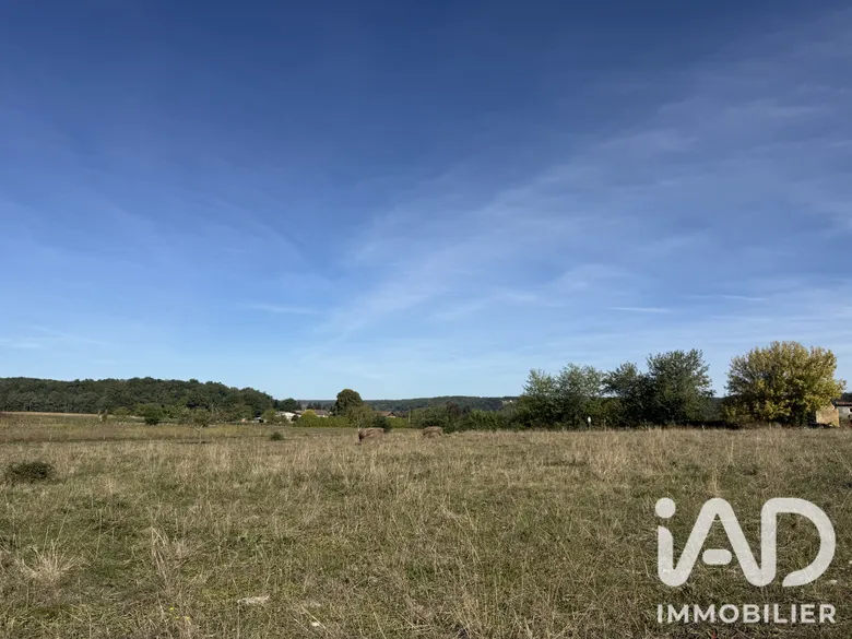 Terrain à Lanquais (24150) · 23 800 €