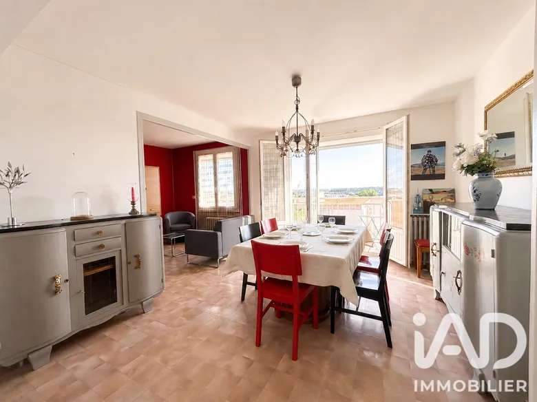 Appartement 4 pièces 80 m² · à Nevers · 80 m² · 68 000 €