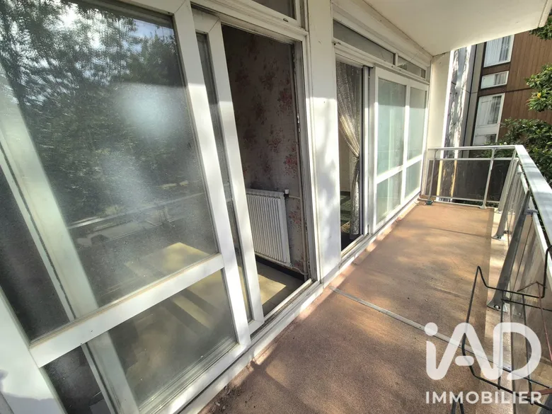 Appartement 2 pièces 52 m² · à Livry-Gargan · 51,5 m² · 122 500 €