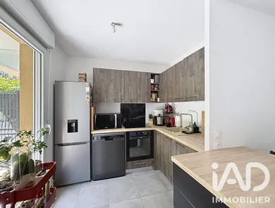 Apartment in Ozoir-la-Ferrière (77330)