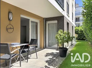 Apartment in Ozoir-la-Ferrière (77330)