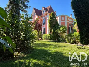 Maison à Garches (92380)