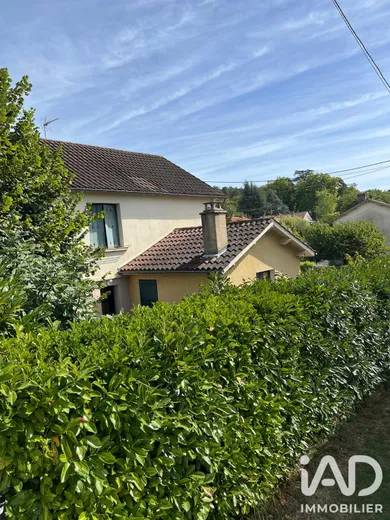 Maison de village à Puy-l'Évêque (46700)