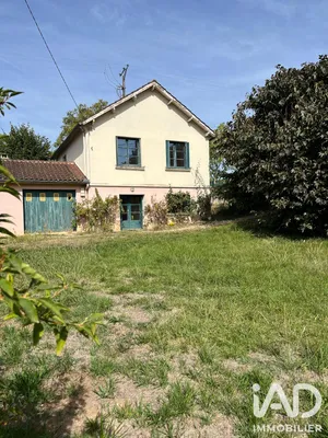 Village house in Puy-l'Évêque (46700)
