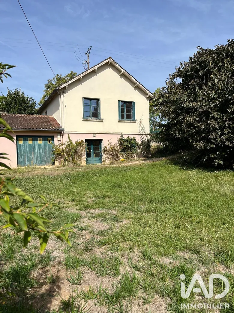 Maison 5 pièces 121 m² · à Puy-l'Évêque · 121 m² · 110 000 €