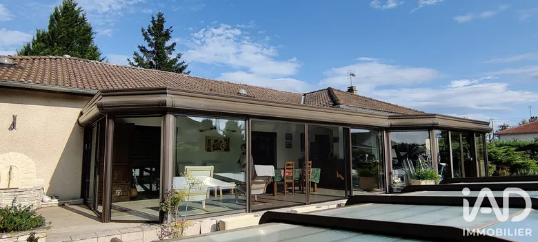 Maison 6 pièces 186 m² · à Feurs · 186 m² · 295 000 €