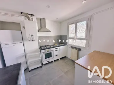 Apartment in Toulon (83200)