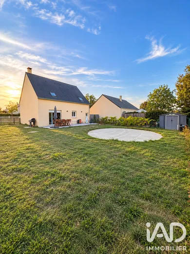 Pavillon à Champtocé-sur-Loire (49123)