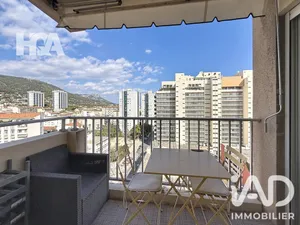 Apartment in Toulon (83000)