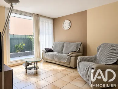 Appartement à Éragny (95610)