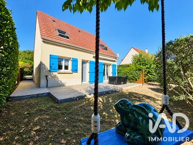 Maison à Angerville (91670)