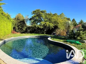Park home in La Roche-sur-Yon (85000)