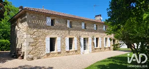 Maison de campagne à Gensac (33890)