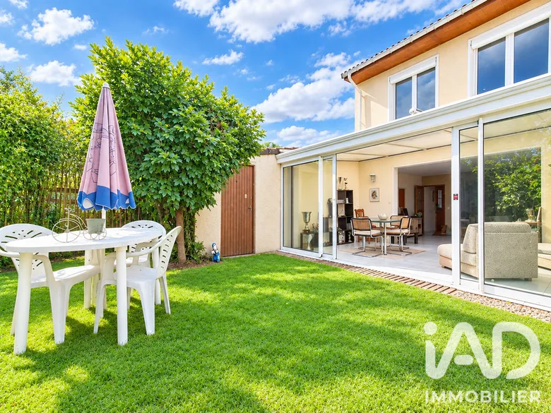 Maison 5 pièces 109 m² · à Pontcarré · 109 m² · 340 000 €