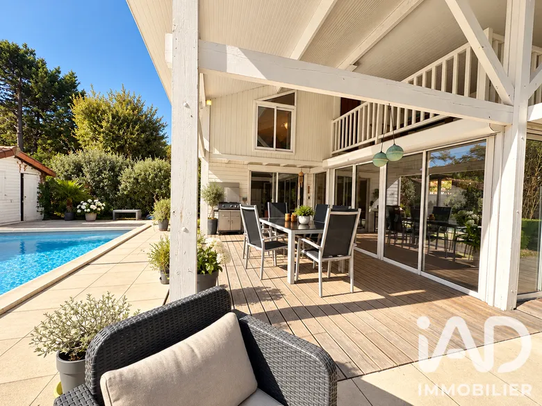 Maison 4 pièces 170 m² · à Lège-Cap-Ferret · 170 m² · 1 052 000 €