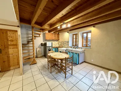 Maison de village à Mérignat (01450)