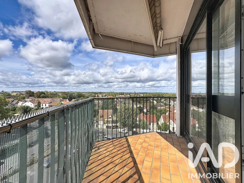 Appartement 4 pièces 67 m² · à Grigny · 67 m² · 95 000 €