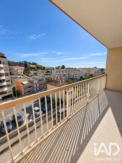 Appartement à Roquebrune-Cap-Martin (06190)