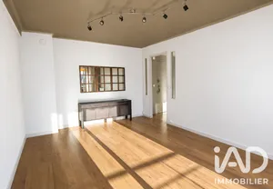 Apartment in Vallauris (06220)