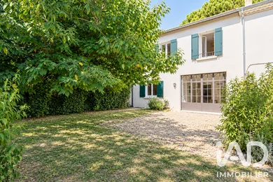 Appartement à Saint-Saturnin-lès-Avignon (84450)
