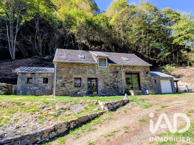 Maison 6 pièces 111 m² · à Le Port · 111 m² · 229 000 €