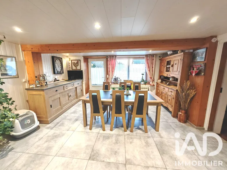 Appartement 4 pièces 105 m² · à Montlebon · 105 m² · 211 000 €