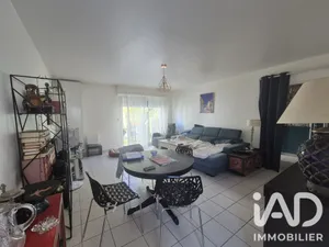 Apartment in La Rochelle (17000)
