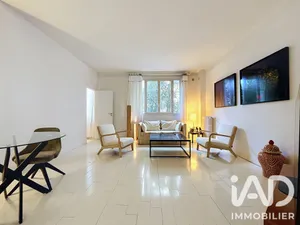 Apartment in La Garenne-Colombes (92250)