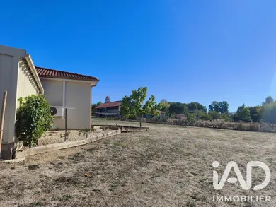 Pavillon à Val d'Issoire (87330)