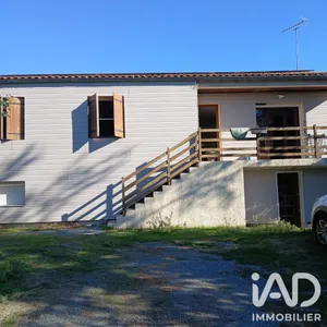 Maison de village à chauché (85140)