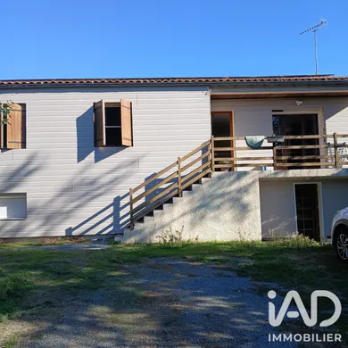 Village house in chauché (85140)