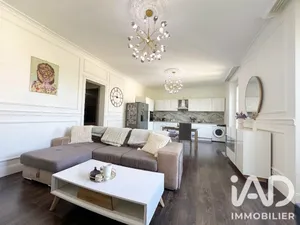Apartment in Dreux (28100)