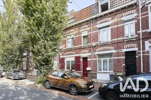 Maison à Villeneuve-d'Ascq (59491)