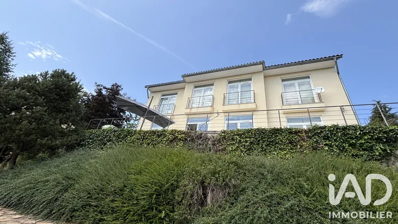 Maison 5 pièces 166 m² · à Haselbourg · 166 m² · 425 000 €