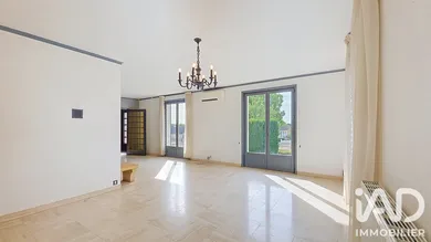 Maison traditionnelle à Dompierre-sur-Besbre (03290)