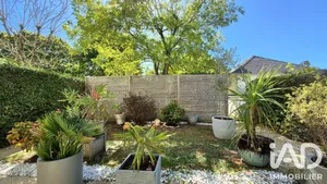 Apartment in Vannes (56000)